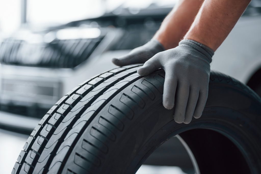 Protege las llantas de tu auto en primavera